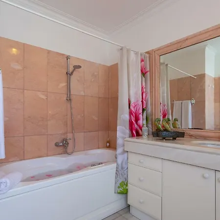 Gasthuis Geronimo Belem 4*